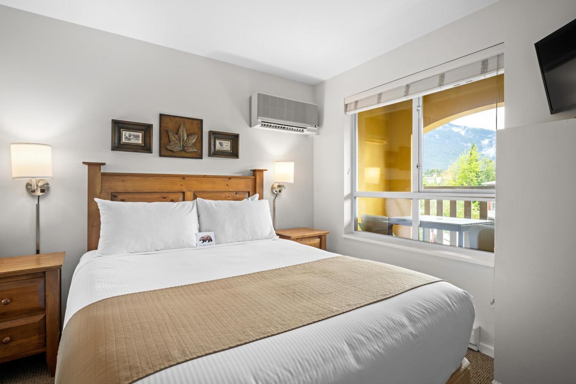 Bear Lodge One Bedroom By Mva Whistler Bagian luar foto